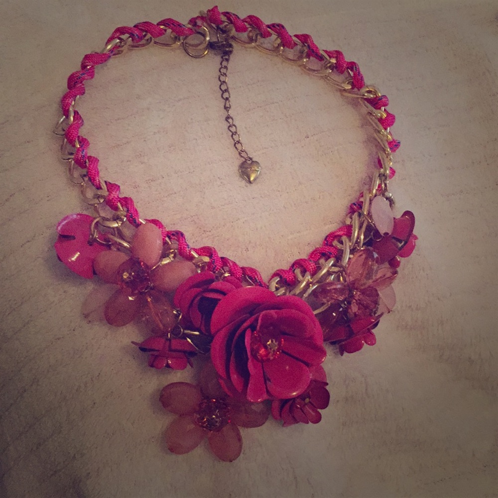 Betsy Johnson necklace